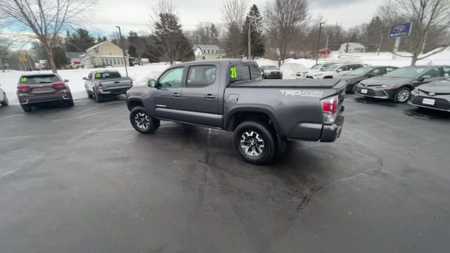 Certified 2021 Toyota Tacoma TRD Off-Road image 6