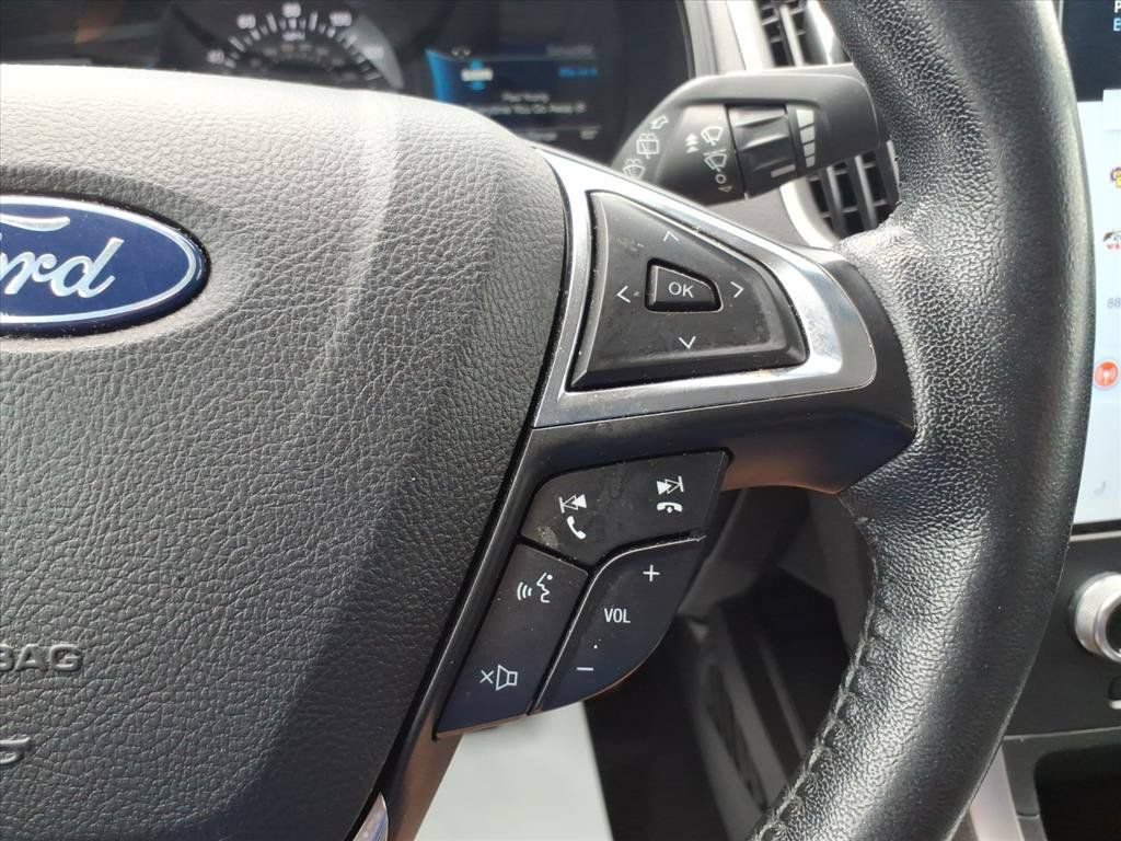 Used 2022 Ford Edge SEL AWD/4WD image 21