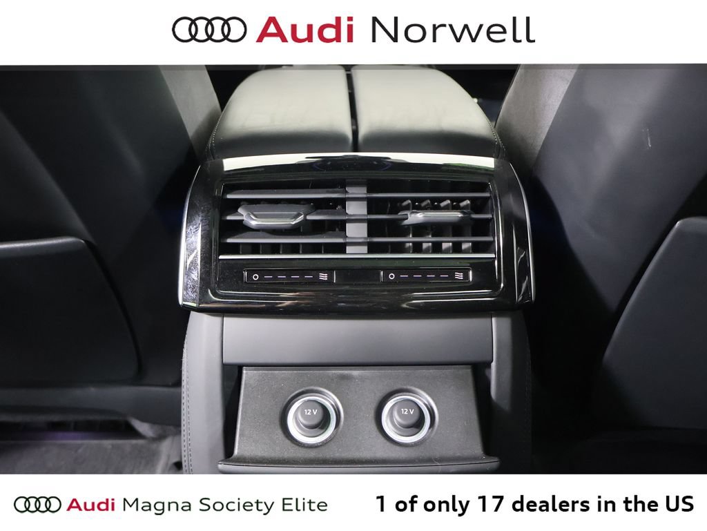 Used 2025 Audi A8 L 3.0T AWD/4WD image 28