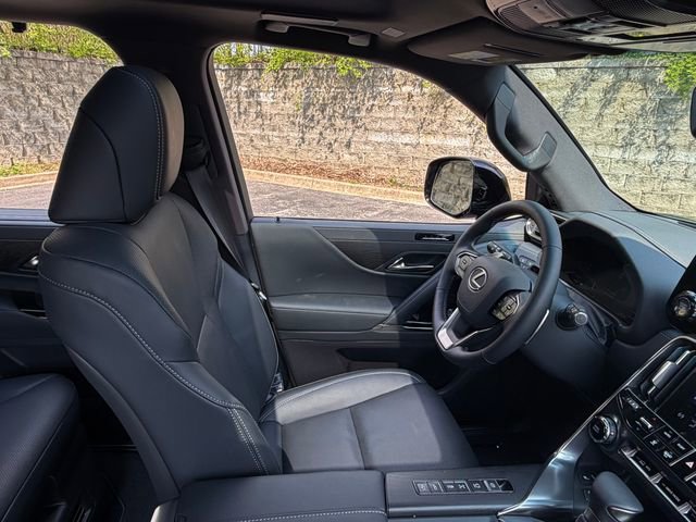 New 2026 Lexus LX 600 4WD w/ Interior Upgrade Package image 14
