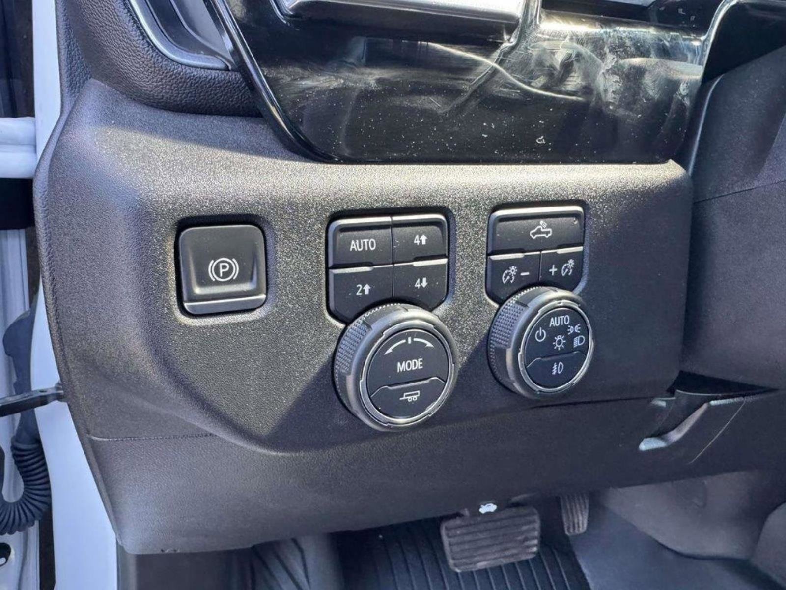 Used 2023 Chevrolet Silverado 1500 RST AWD/4WD image 27