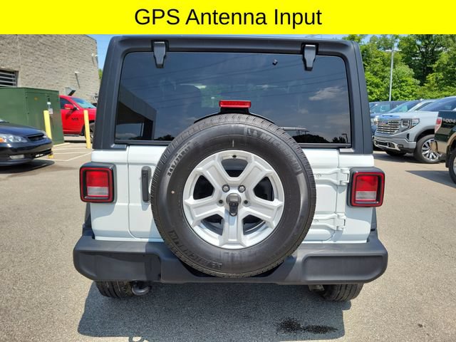 Certified 2022 Jeep Wrangler Sport AWD/4WD image 5