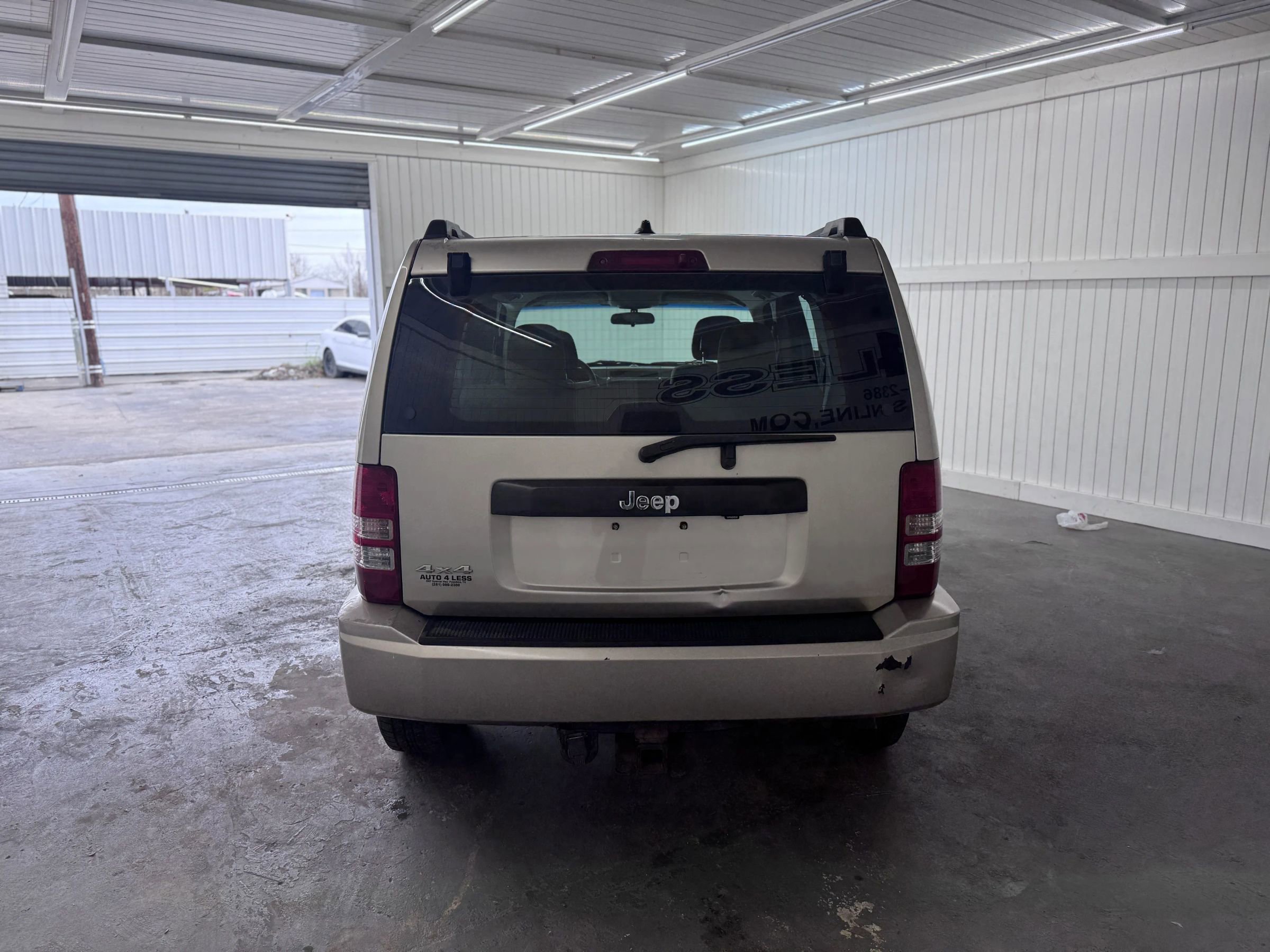 Used 2011 Jeep Liberty Sport w/ Trailer Tow Class III Group image 6