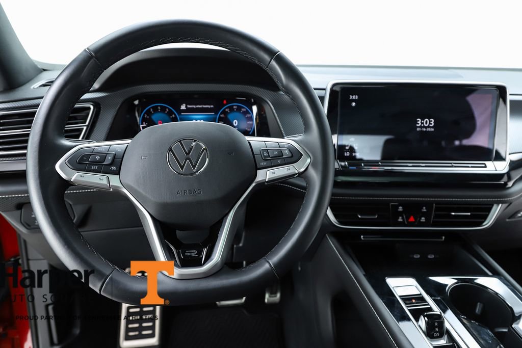 Used 2025 Volkswagen Atlas Cross Sport SEL R-Line image 59