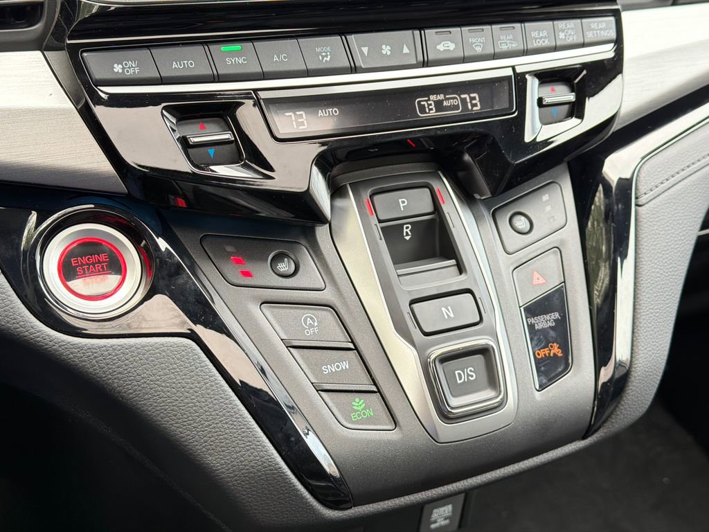 New 2026 Honda Odyssey Touring image 32