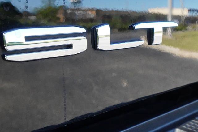 Used 2024 GMC Sierra 1500 SLT w/ SLT Premium Plus Package AWD/4WD image 47