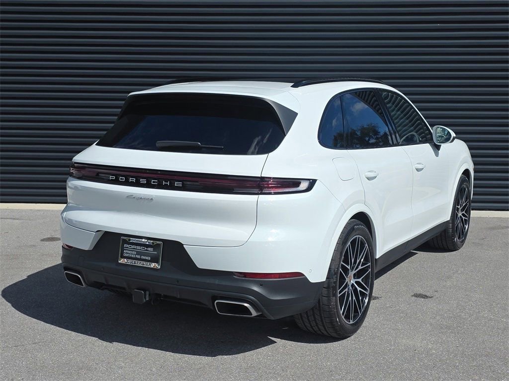 Certified 2025 Porsche Cayenne image 7