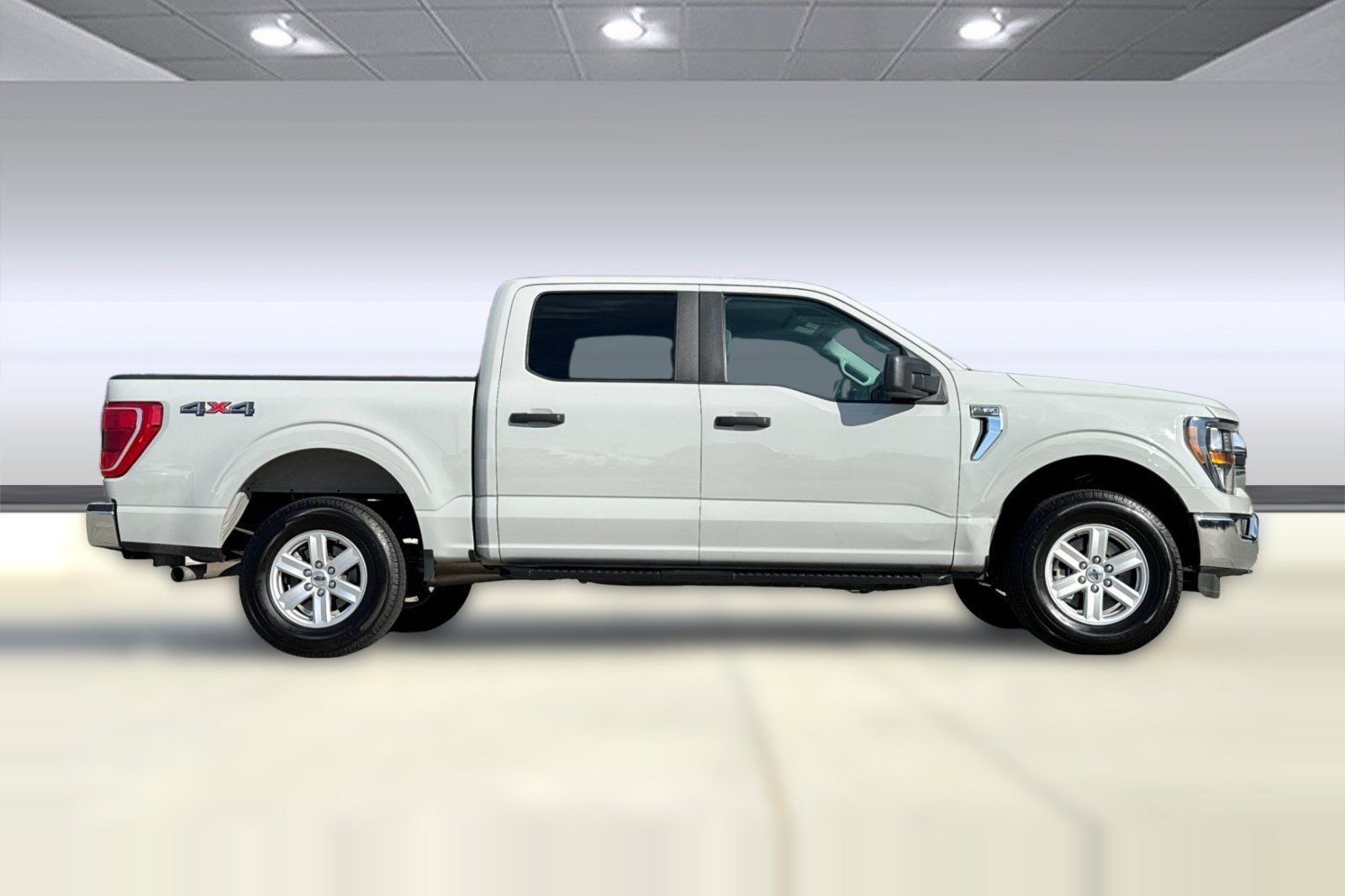 Used 2023 Ford F150 XLT w/ Trailer Tow Package AWD/4WD image 8