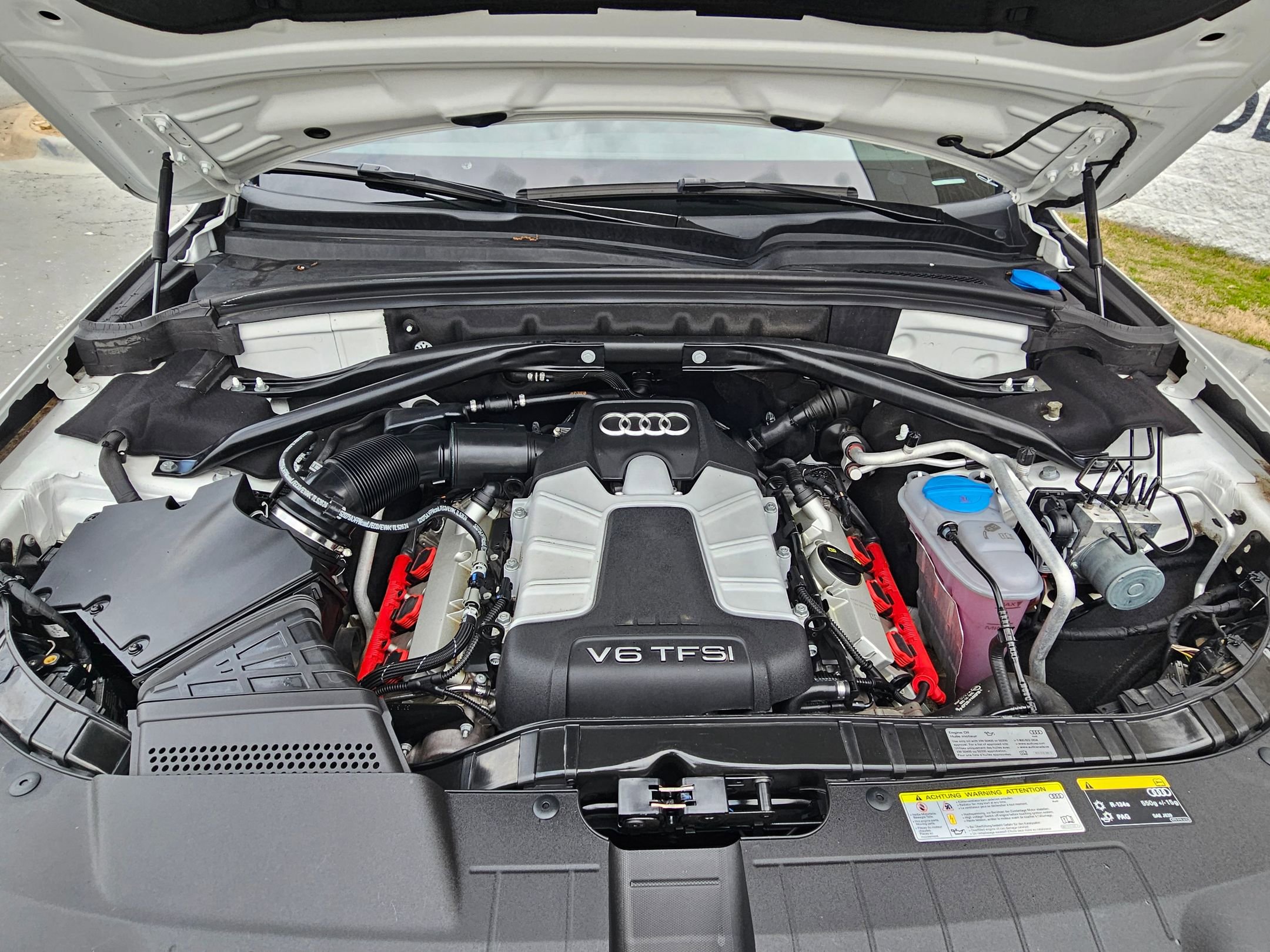 Used 2017 Audi Q5 3.0T Premium Plus w/ Technology Package image 31