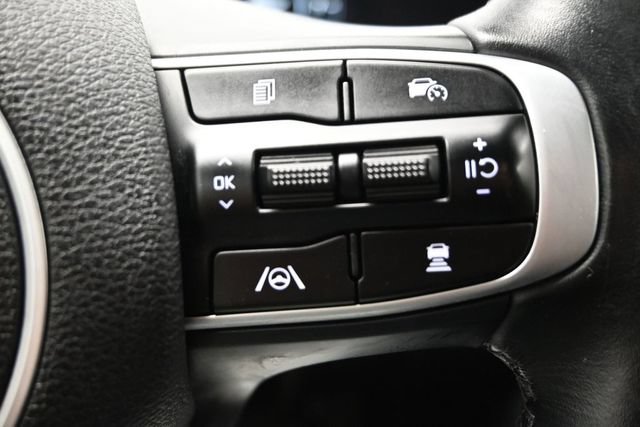 Used 2024 Kia Sportage SX FWD image 22