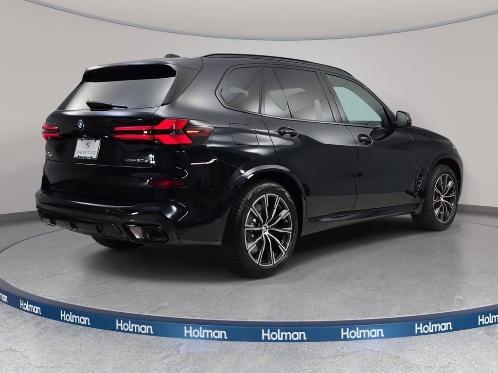 New 2026 BMW X5 xDrive50e image 5
