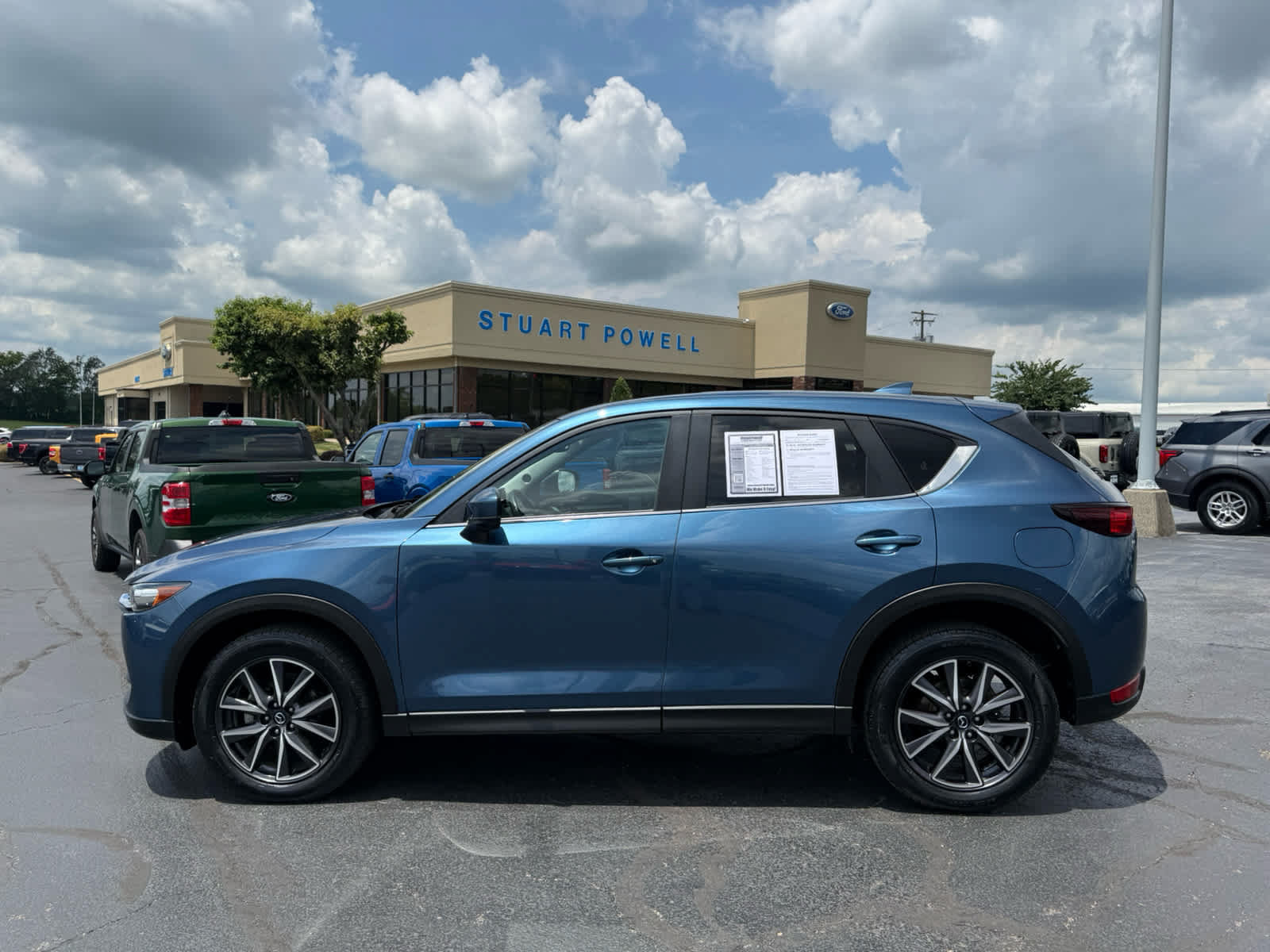 Used 2018 MAZDA CX-5 Touring w/ Preferred Equipment Package AWD/4WD image 25