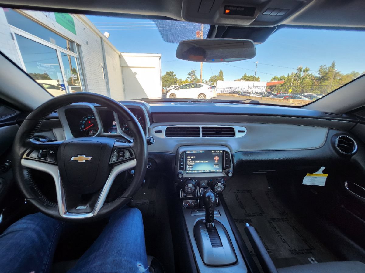 Used 2014 Chevrolet Camaro SS w/ RS Package RWD image 14