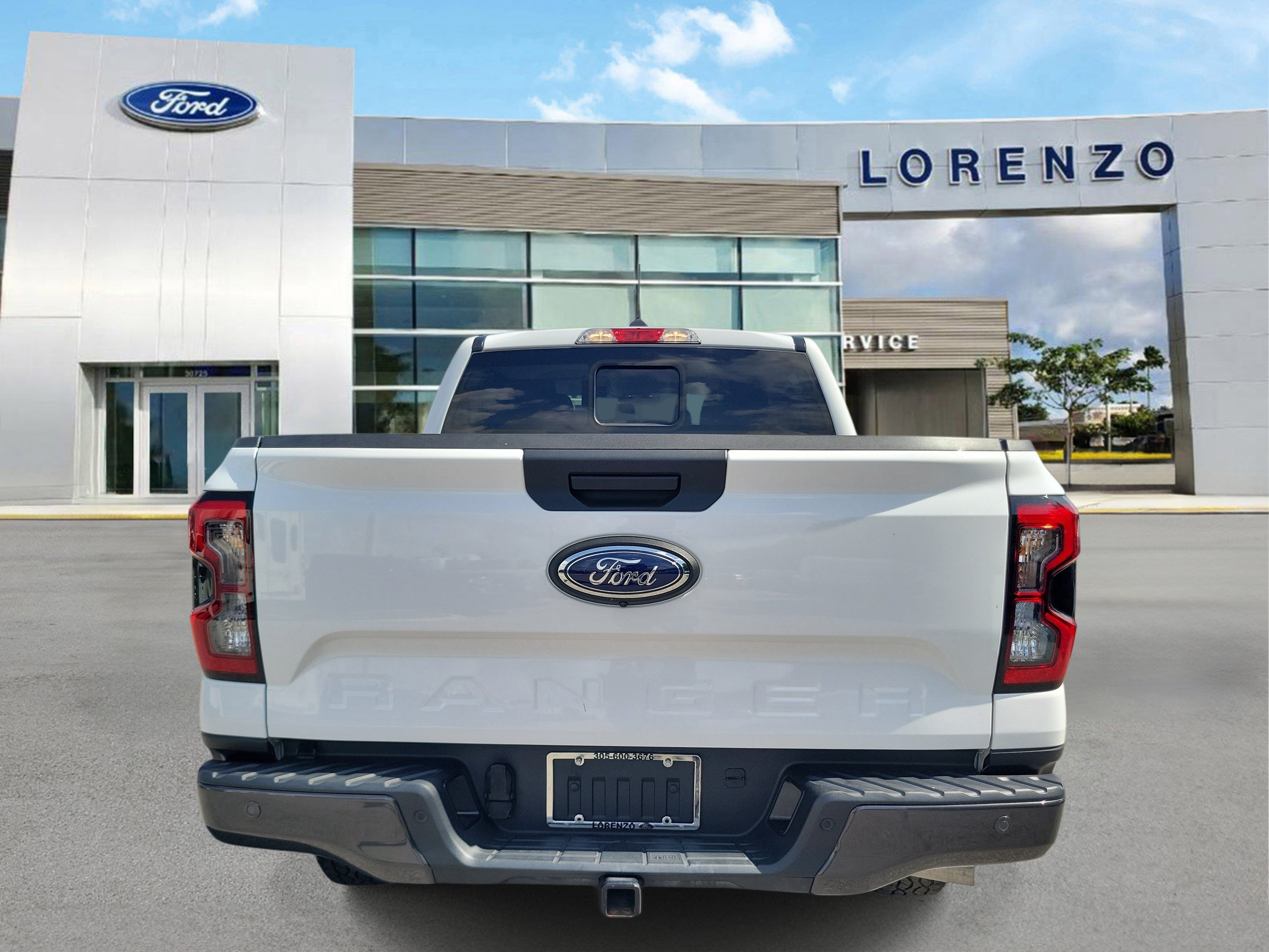 Certified 2024 Ford Ranger XLT w/ Trailer Tow Package RWD image 6