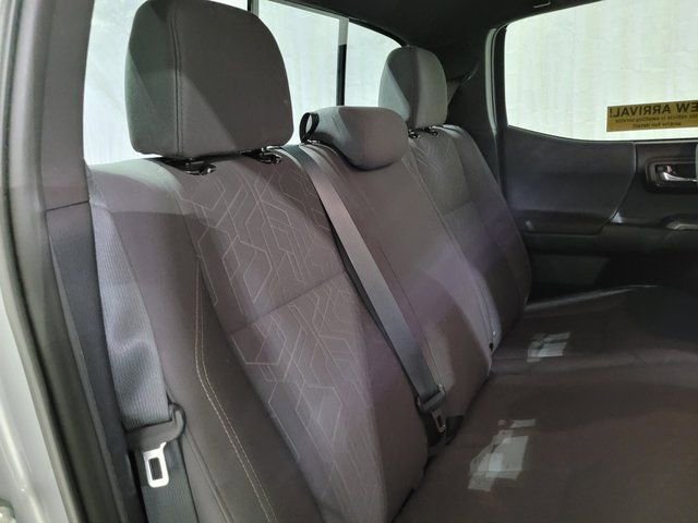 Used 2018 Toyota Tacoma TRD Sport image 51