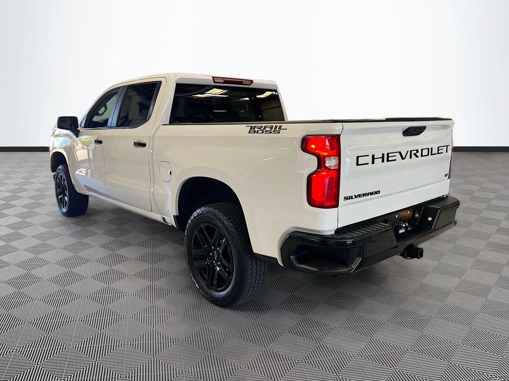 Used 2025 Chevrolet Silverado 1500 LT Trail Boss AWD/4WD image 5