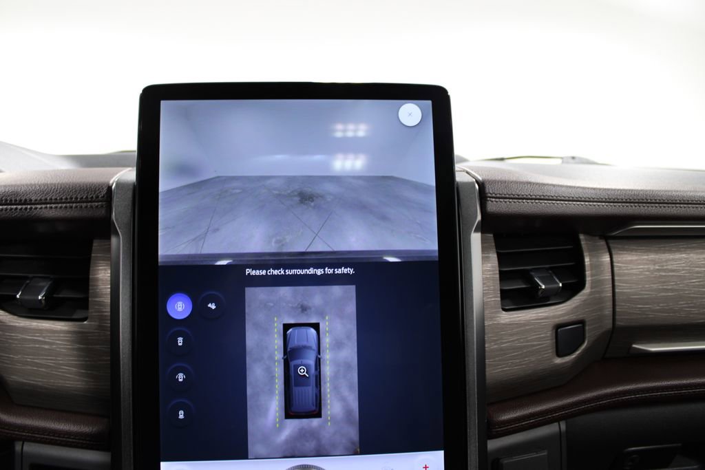 Used 2024 Ford Expedition Limited image 52