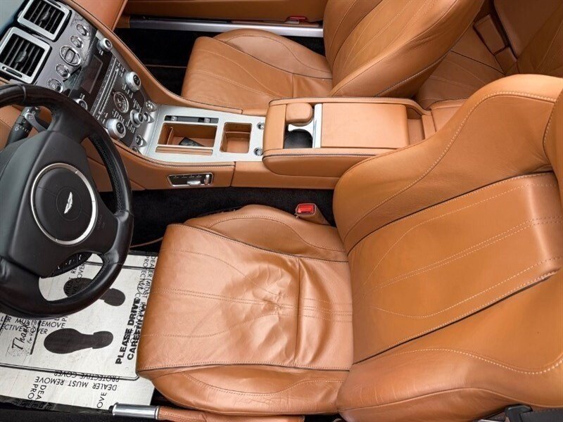 Used 2012 Aston Martin Virage Volante RWD image 16
