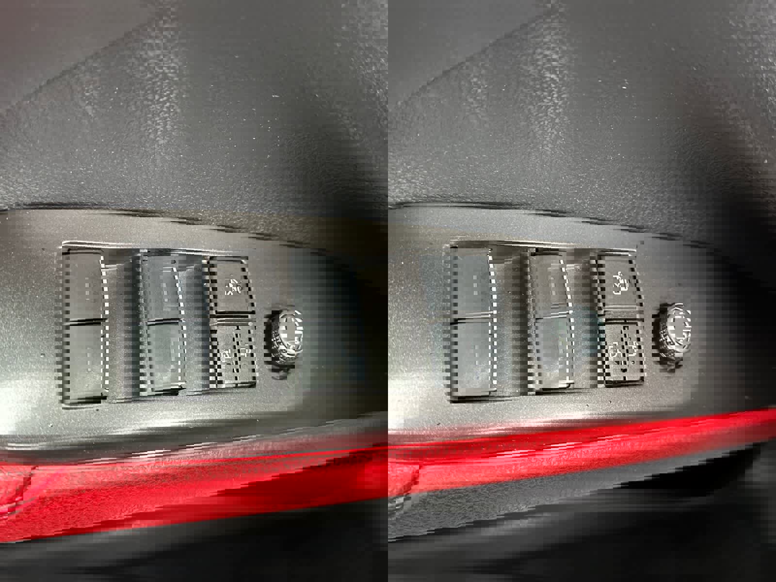 Used 2023 Toyota Camry XSE image 17