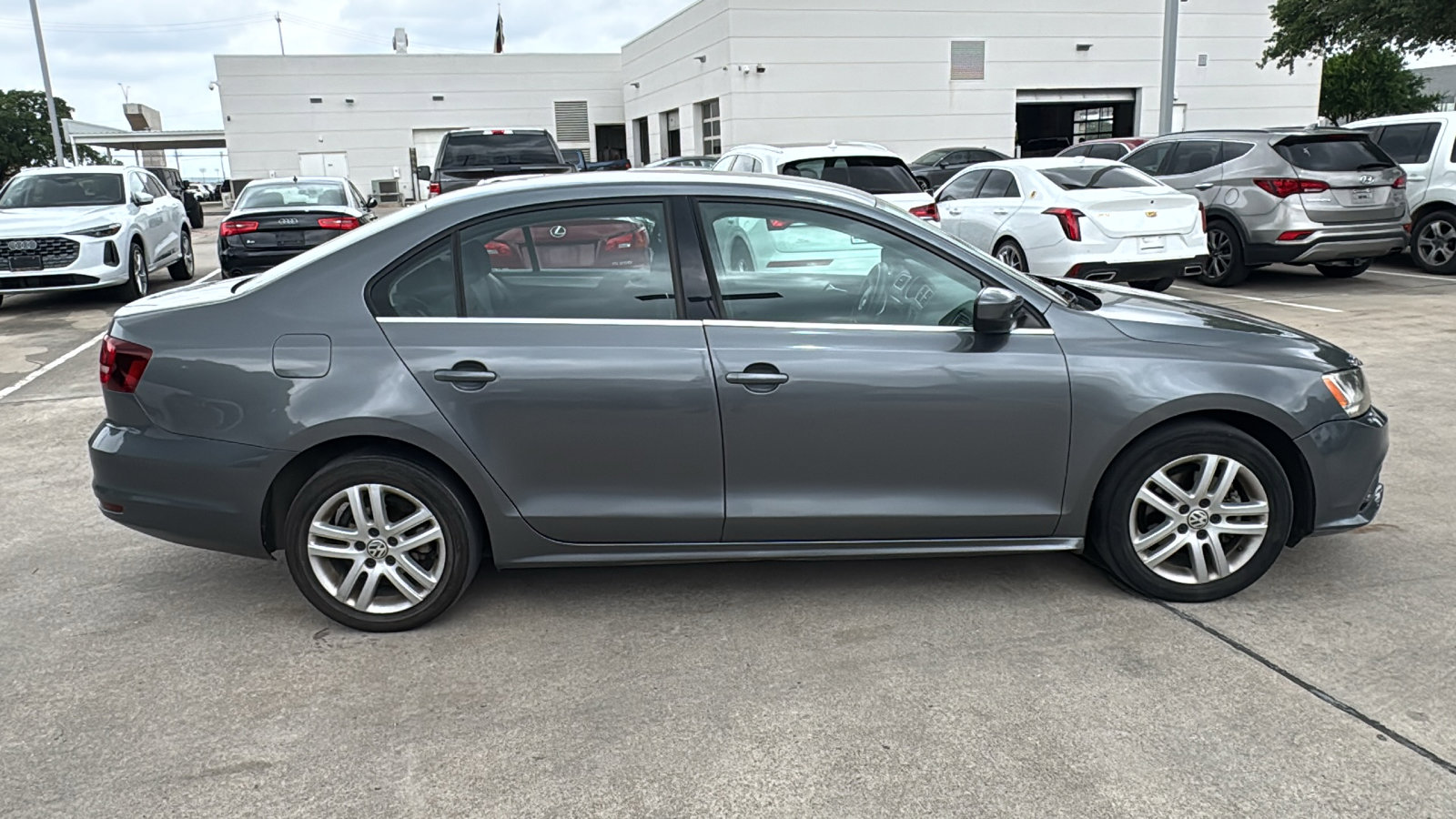 Used 2017 Volkswagen Jetta S FWD image 8