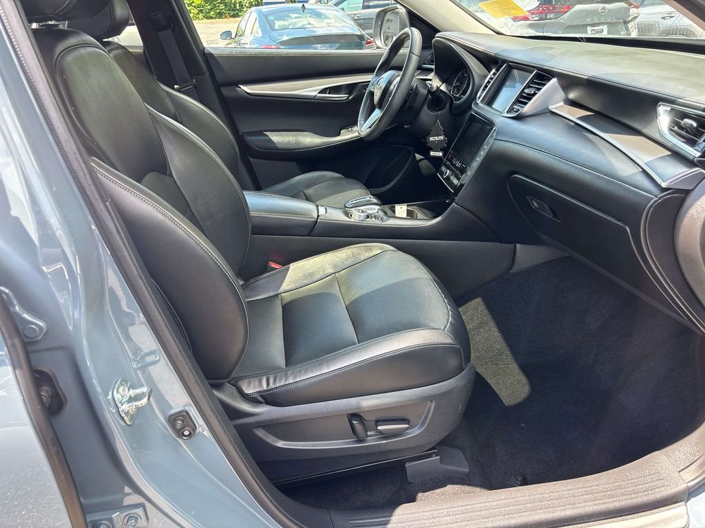 Certified 2023 INFINITI QX50 Luxe AWD/4WD image 17