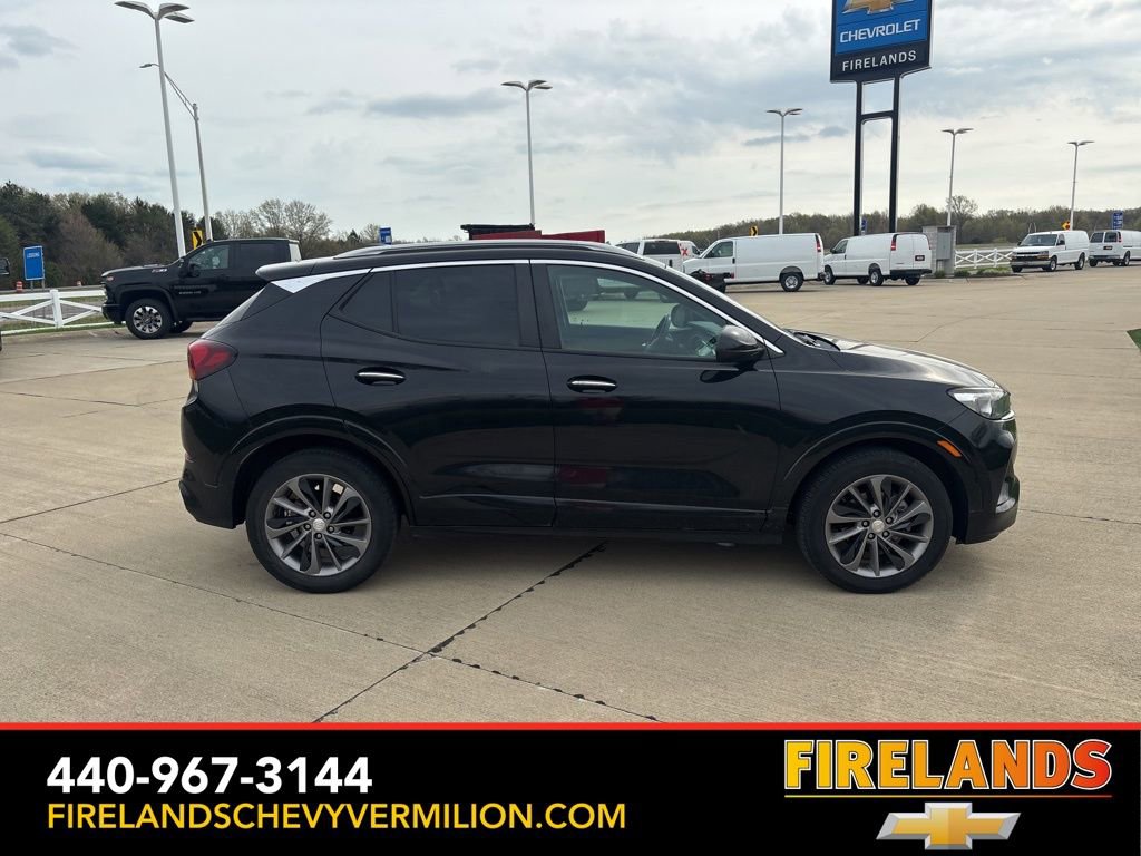 Used 2023 Buick Encore GX Select w/ Sport Touring Package image 7