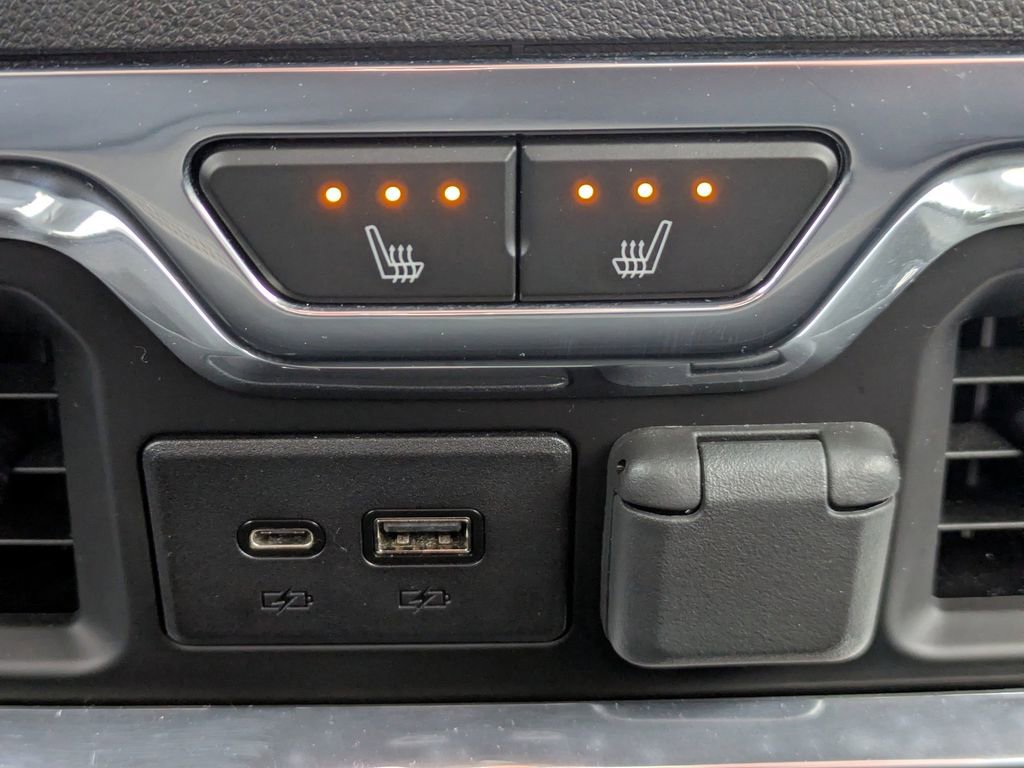 Used 2023 GMC Sierra 3500 AT4 w/ Gooseneck/5TH Wheel Package image 14