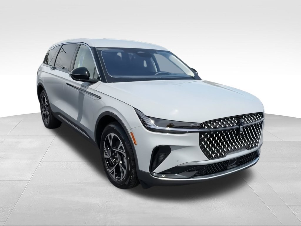 New 2026 Lincoln Nautilus Premier AWD/4WD image 3