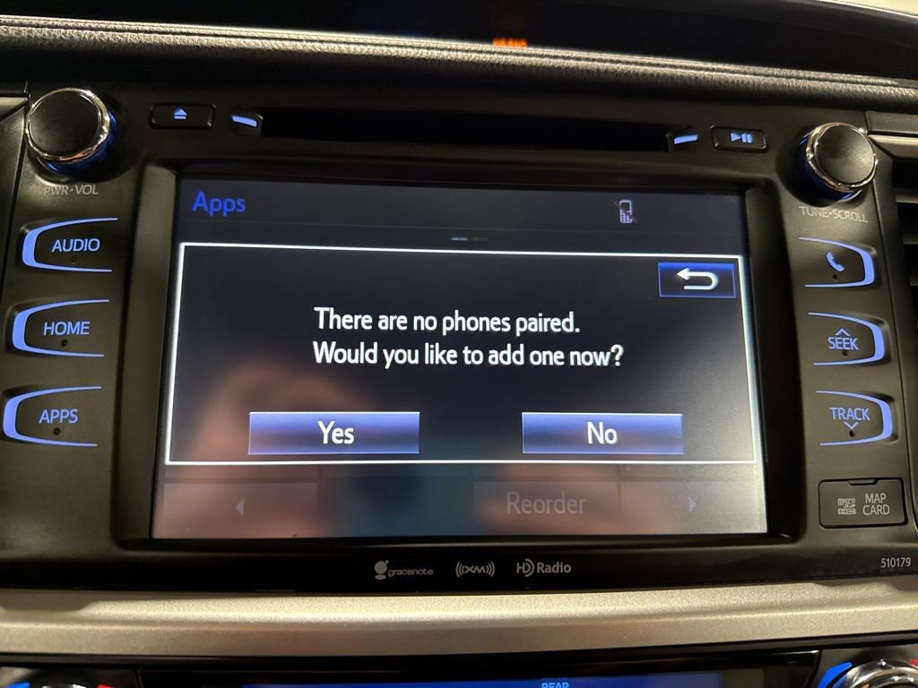 Used 2017 Toyota Highlander XLE image 30