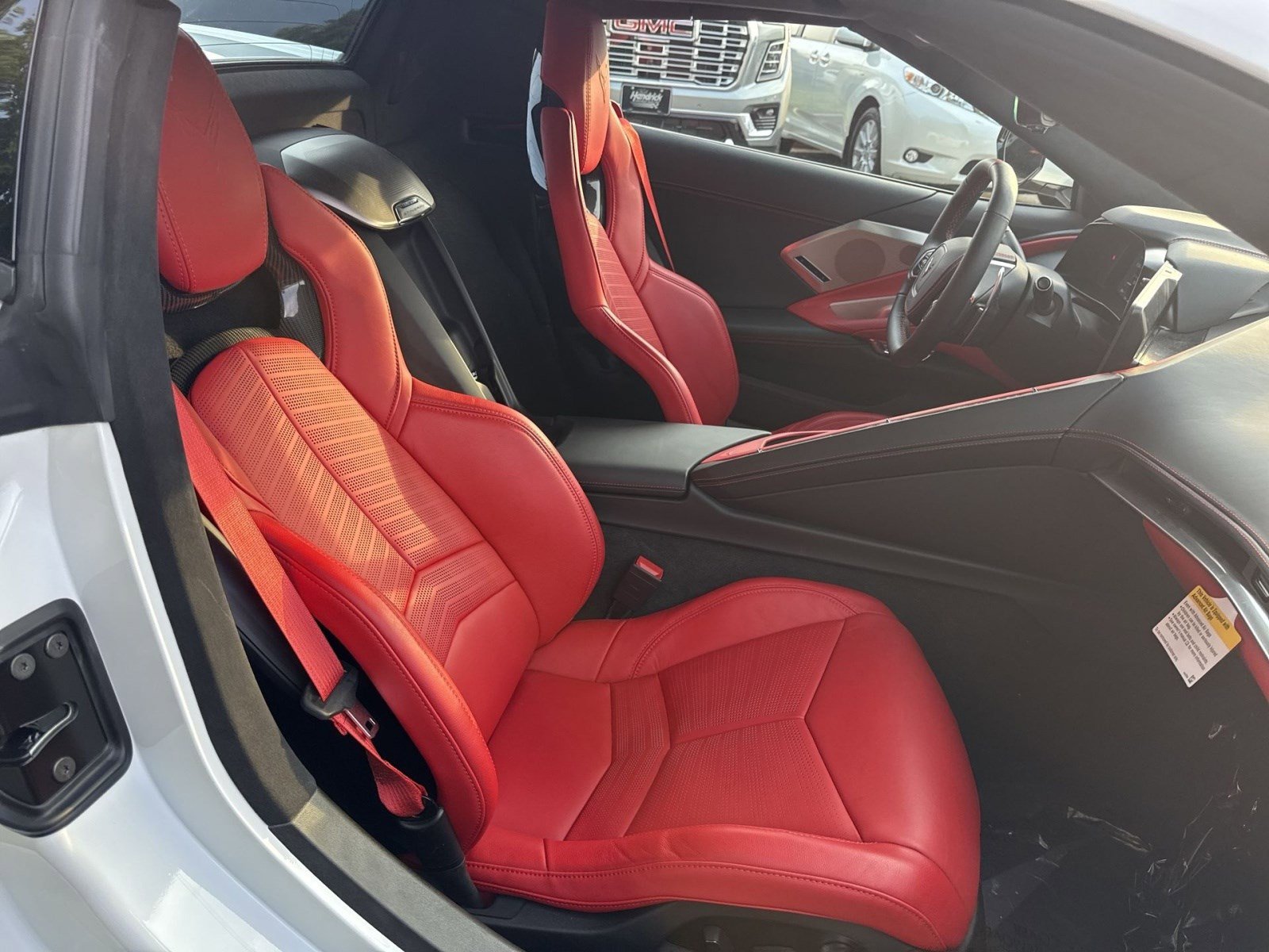 Used 2022 Chevrolet Corvette Stingray Premium Conv w/ Z51 Performance Package RWD image 23