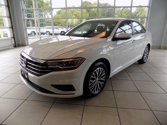 Used 2021 Volkswagen Jetta S w/ Driver Assistance Package FWD image 3