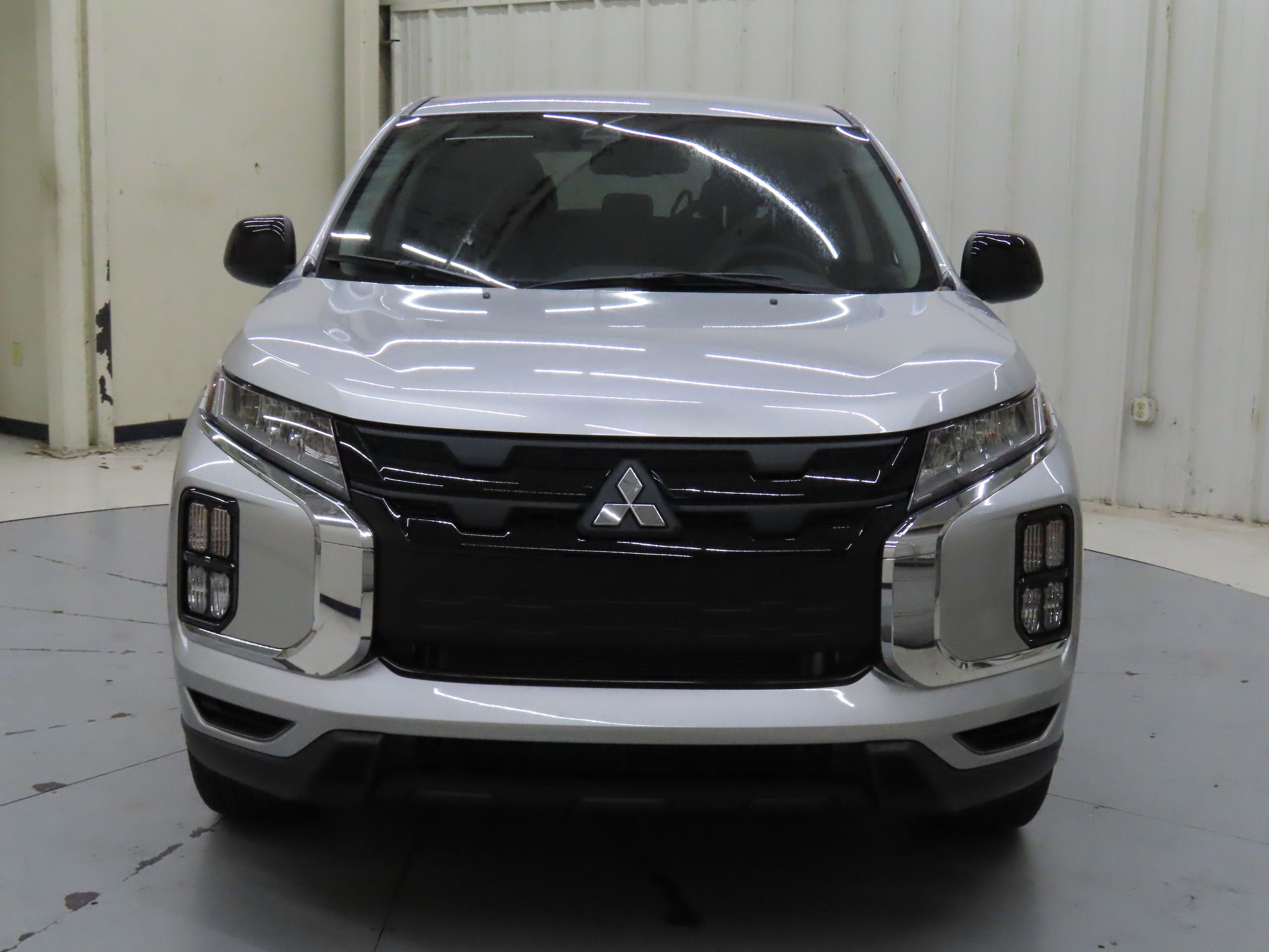 New 2025 Mitsubishi Outlander Sport LE image 5