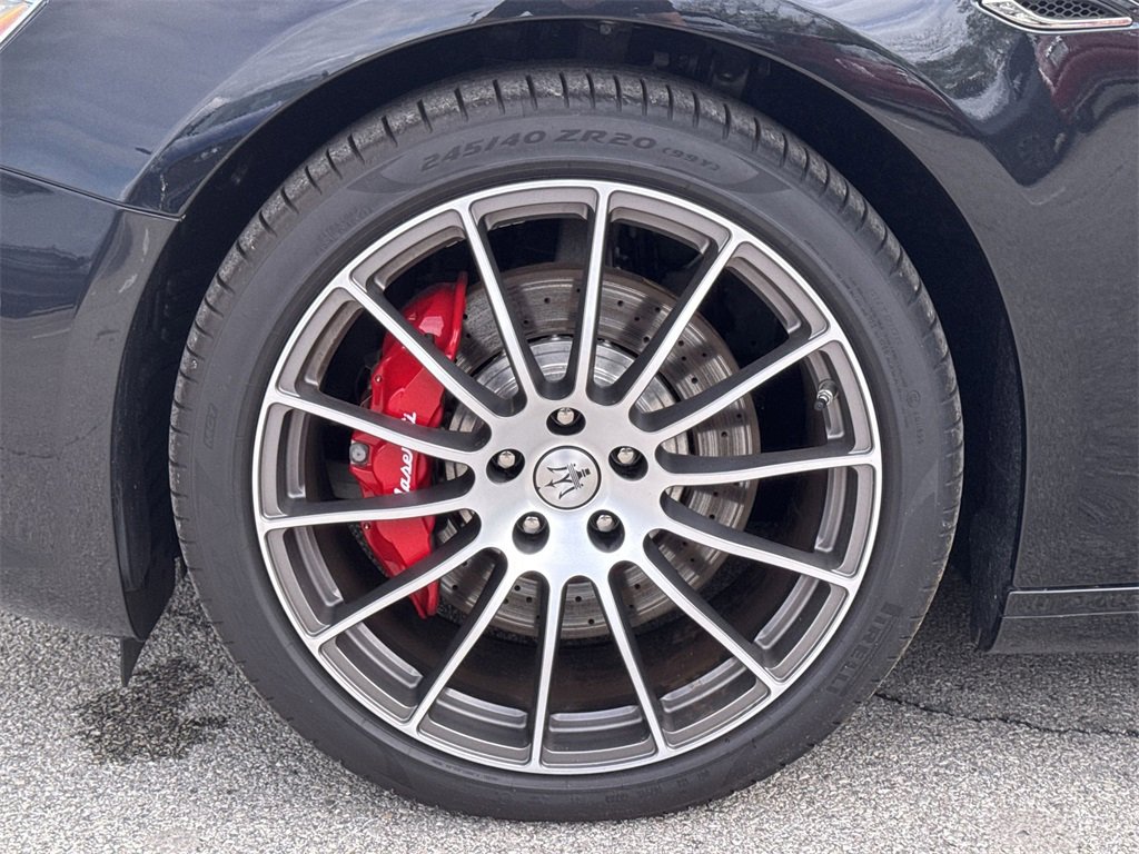 New 2024 Maserati Ghibli Modena Q4 image 9