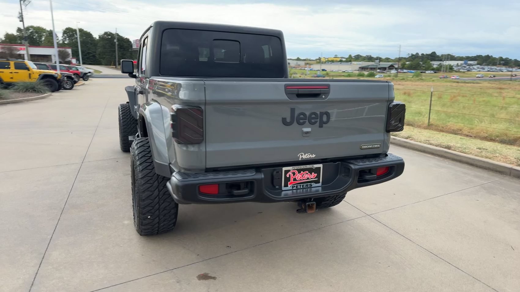 Used 2021 Jeep Gladiator Sport AWD/4WD image 6