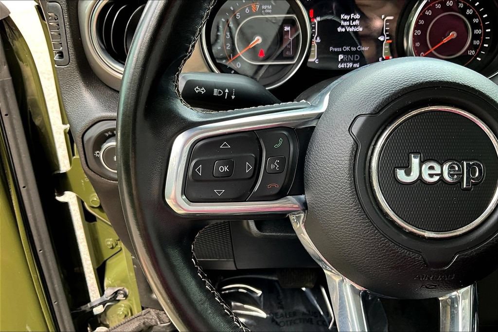 Used 2022 Jeep Wrangler Unlimited Sahara AWD/4WD image 13