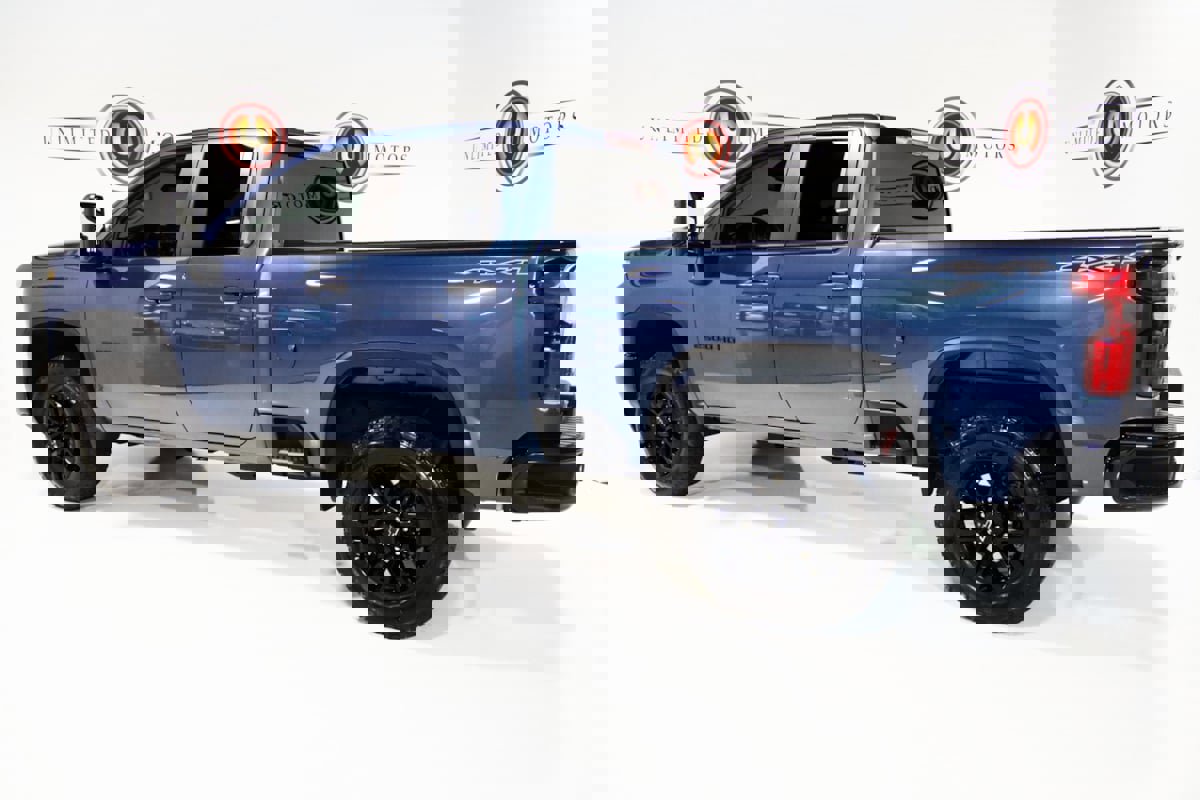 Used 2026 Chevrolet Silverado 2500 Custom w/ Custom Value Package image 32