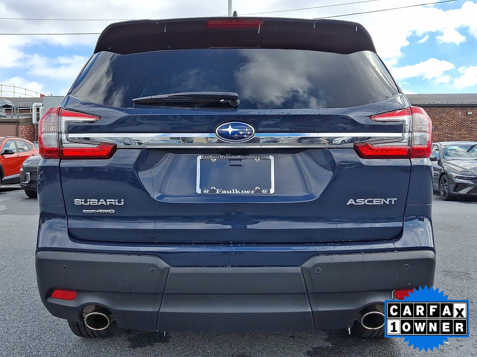 Used 2024 Subaru Ascent Premium w/ Convenience Package AWD/4WD image 7