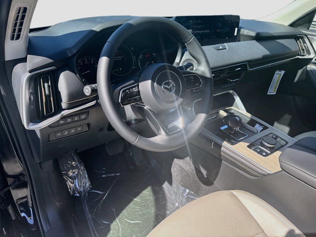 New 2026 MAZDA CX-90 3.3 Turbo w/ Preferred Package AWD/4WD image 5
