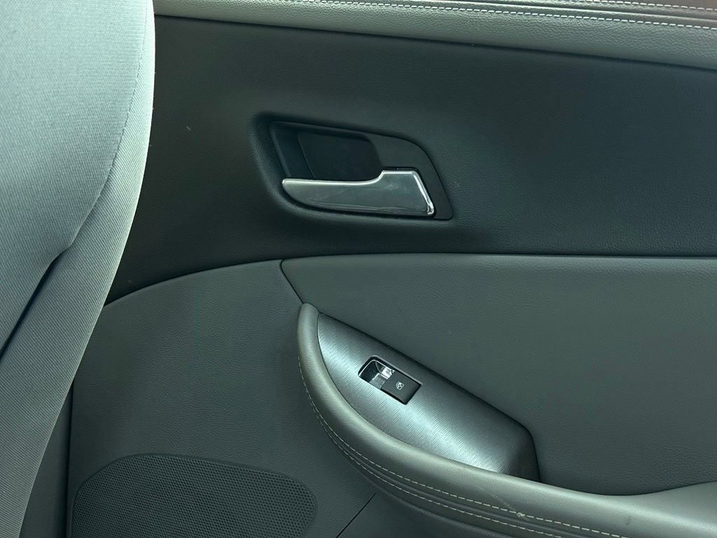 Used 2015 Chevrolet Impala LS FWD image 30