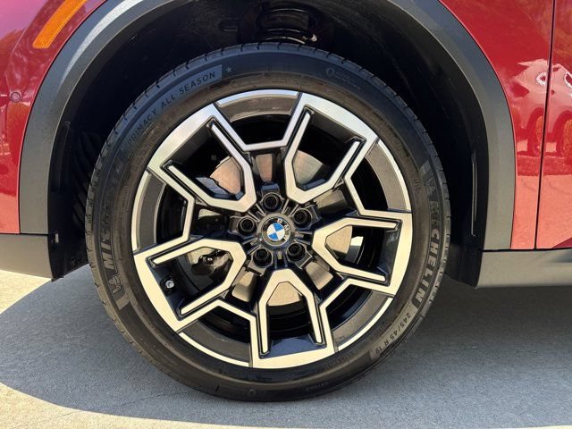 Certified 2025 BMW X2 xDrive28i AWD/4WD image 25