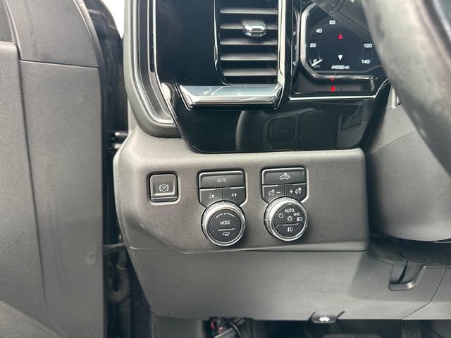 Used 2022 GMC Sierra 1500 Elevation image 21