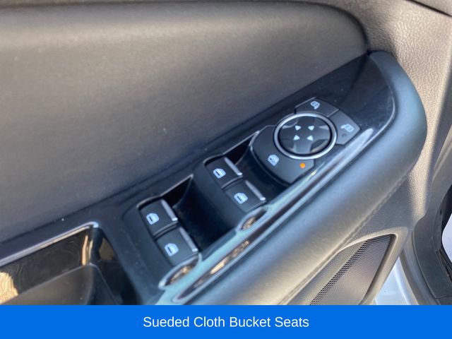 Used 2018 Ford Edge SEL w/ Equipment Group 201A AWD/4WD image 18