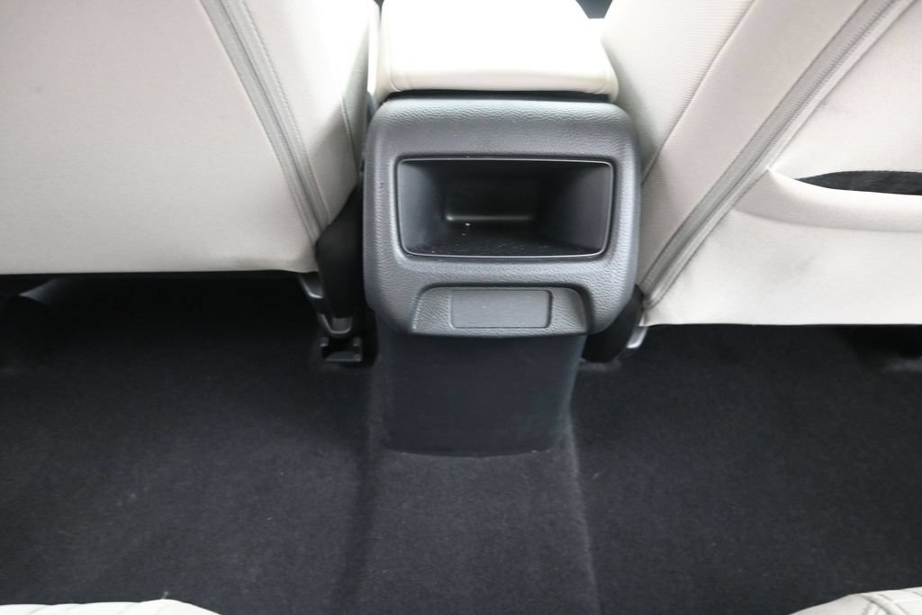 Used 2024 Honda HR-V LX image 19