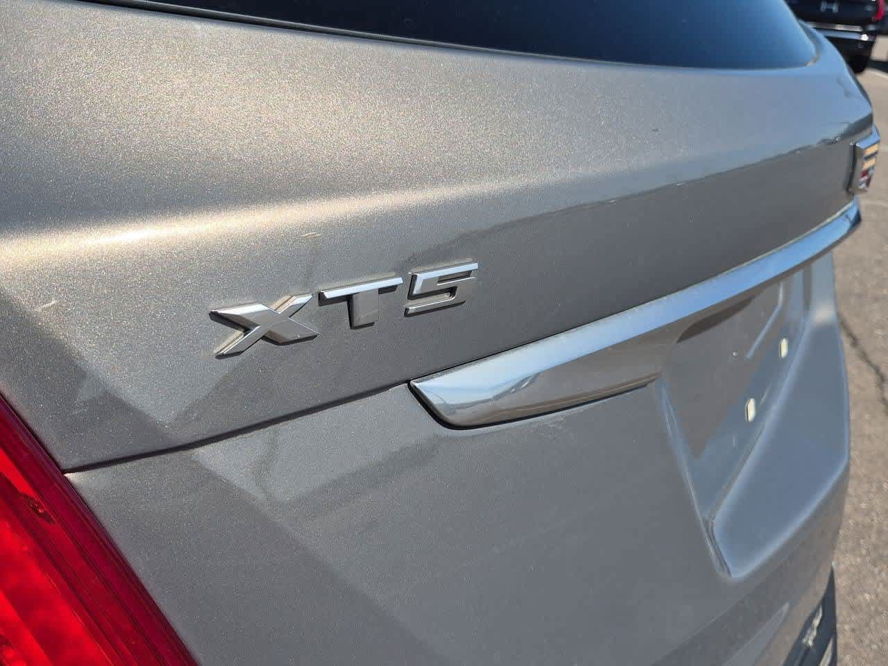Used 2018 Cadillac XT5 Premium Luxury AWD/4WD image 12