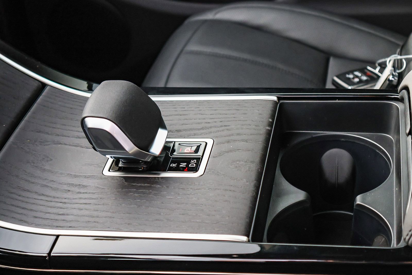 New 2026 Land Rover Range Rover Evoque Dynamic SE image 31