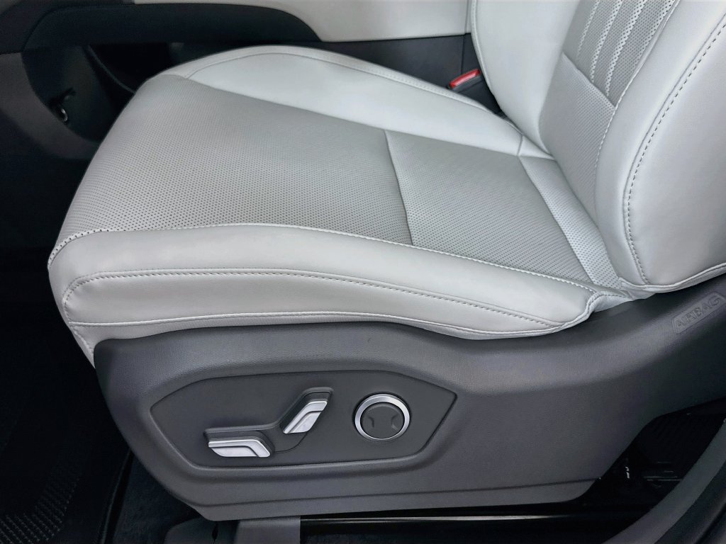 New 2027 Hyundai Santa Fe SEL FWD image 19