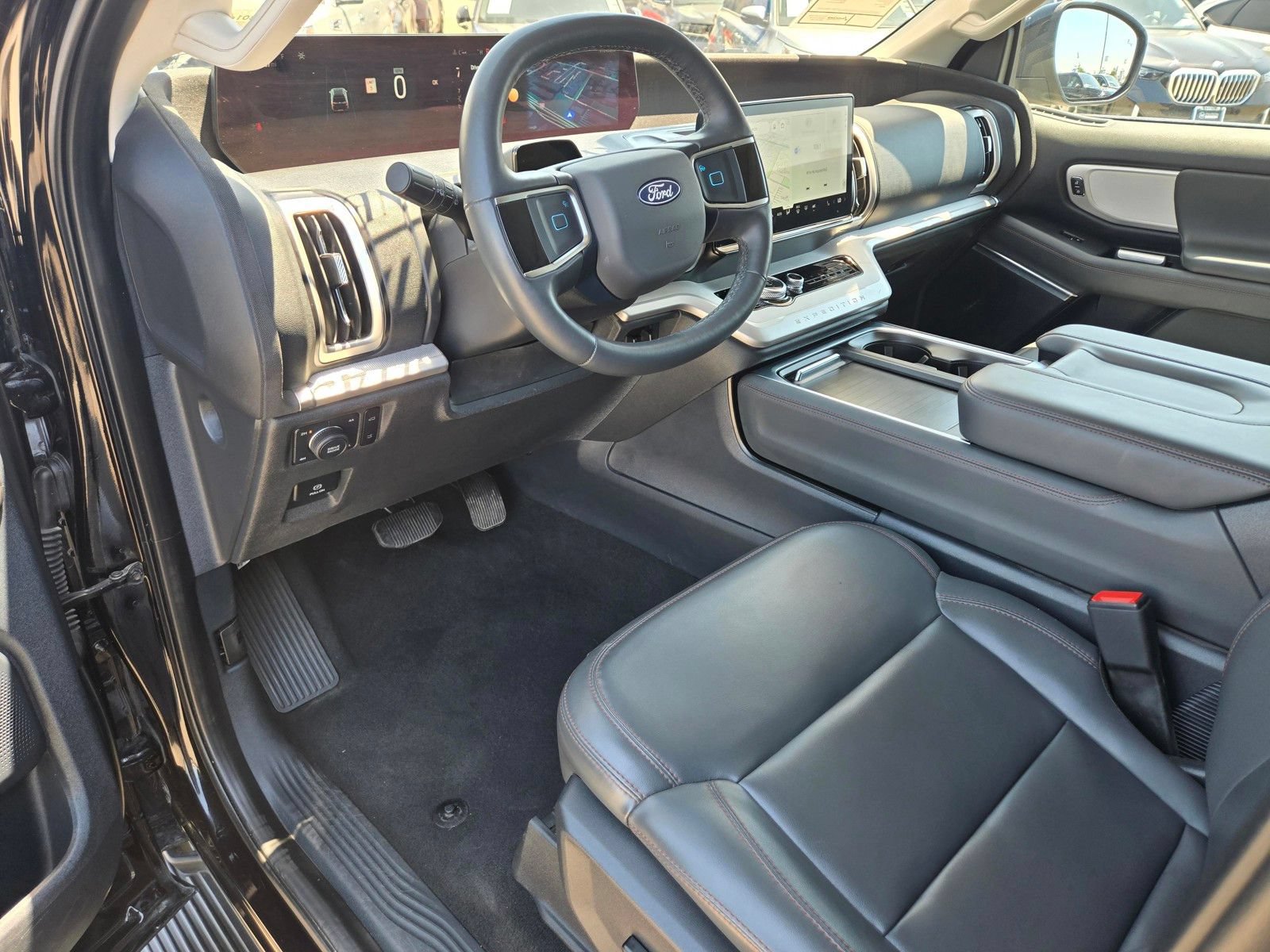 Used 2025 Ford Expedition Max Active AWD/4WD image 15