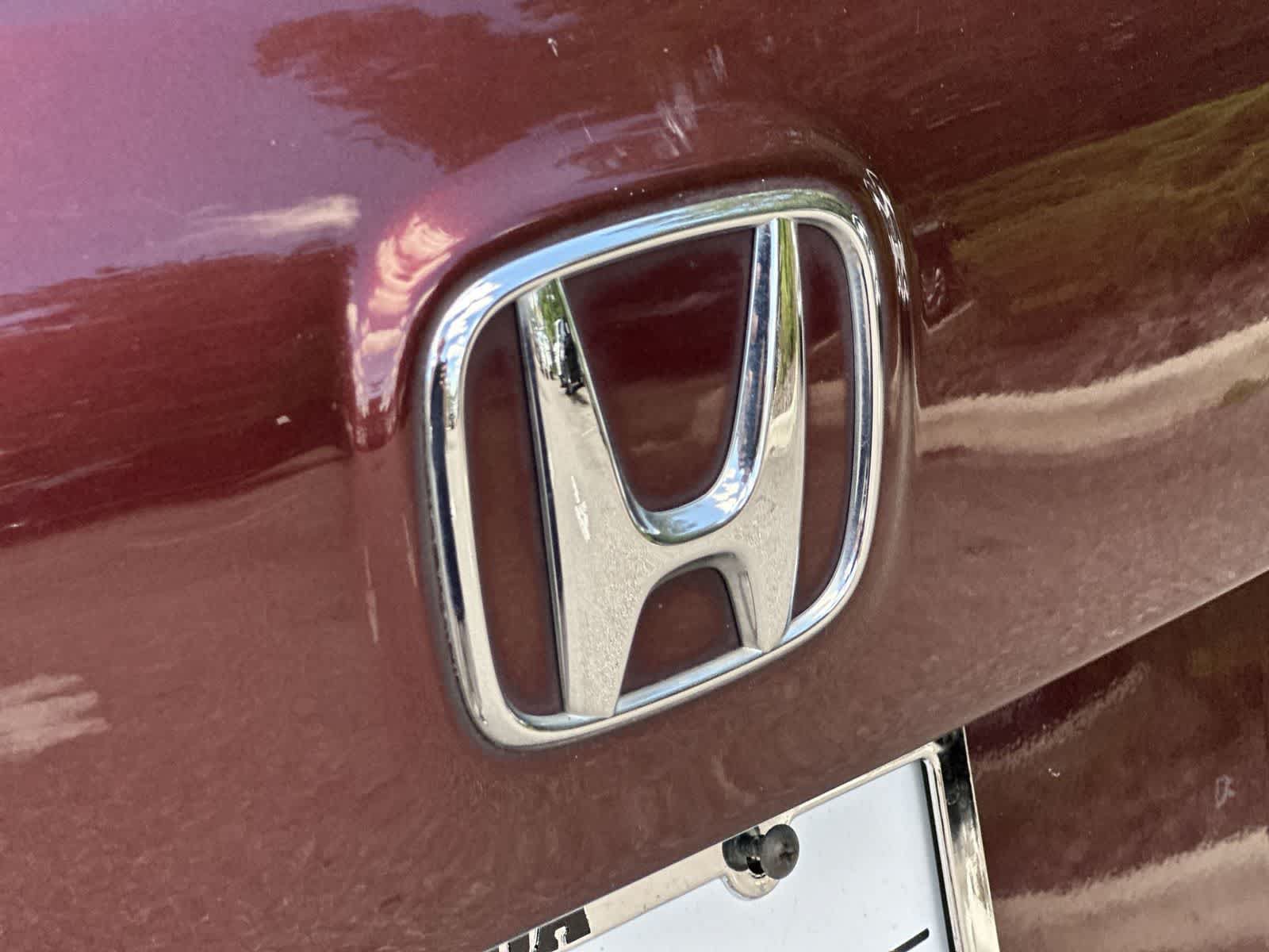 Used 2018 Honda Pilot EX image 10