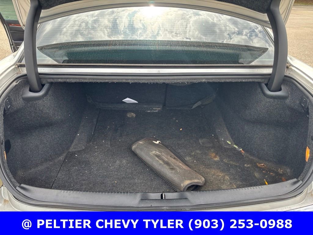 Used 2012 Chrysler 300 RWD image 18