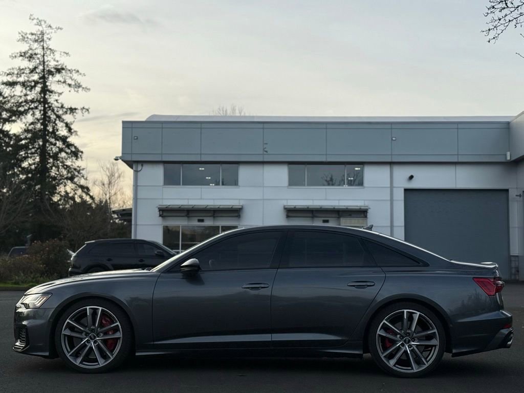 Used 2020 Audi S6 Prestige w/ Prestige Package image 2